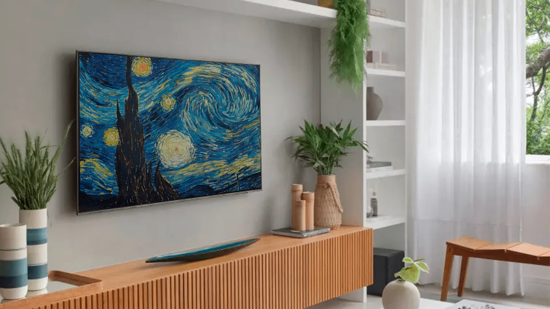 kids watching TV, label saying:TV wall mounts your ideal safety solution